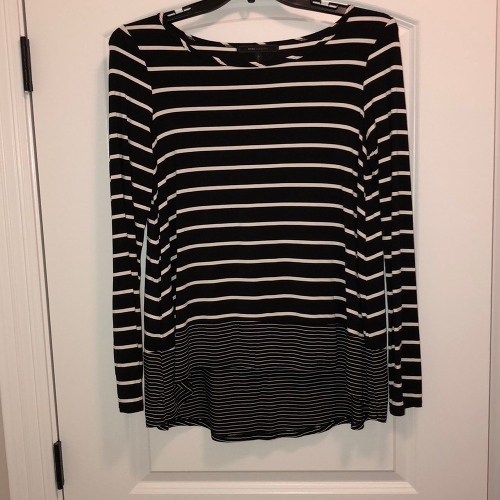 BCBG top